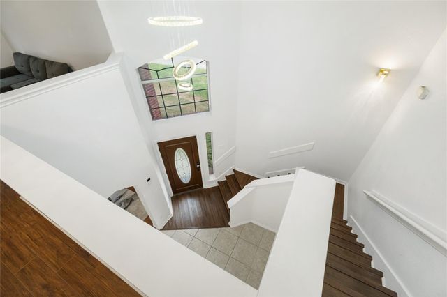 2042 Mickle Creek Drive, Houston, TX 77049