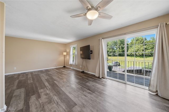 824 S Chillicothe Road 2, Aurora, OH 44202
