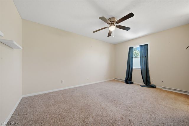 824 S Chillicothe Road 2, Aurora, OH 44202