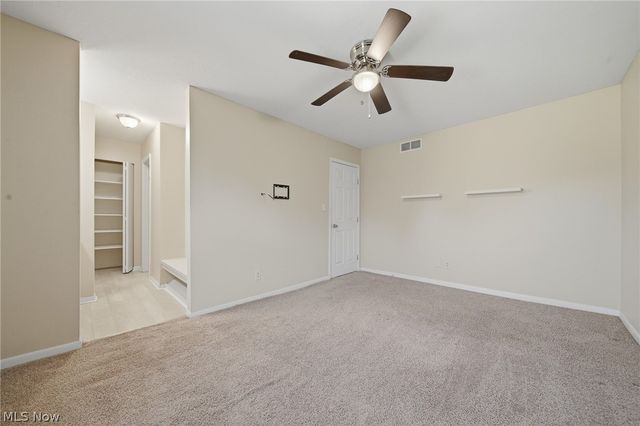 824 S Chillicothe Road 2, Aurora, OH 44202