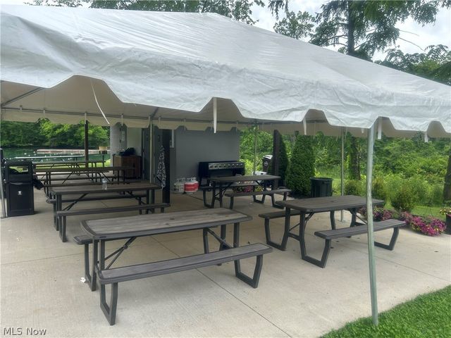 824 S Chillicothe Road 2, Aurora, OH 44202