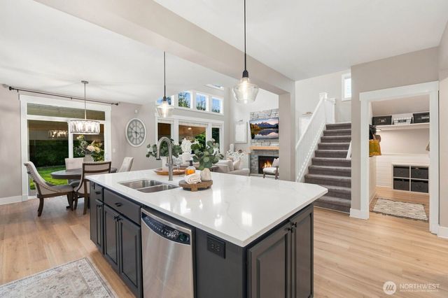 7324 225th Avenue Ct E, Buckley, WA 98321