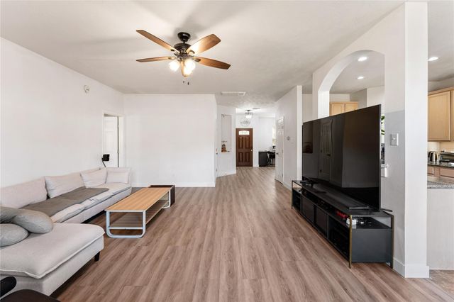 19106 Spring Meadows Lane, Richmond, TX 77407