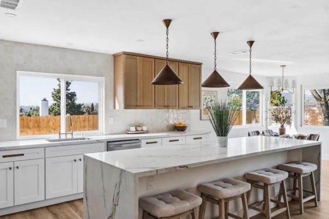 1025 Tarlo Court, El Cajon, CA 92019