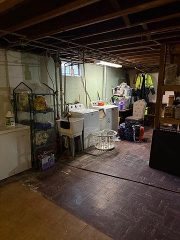 2111 23rd Street, Rockford, IL 61108