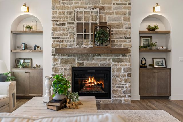 1410 NW Alderleaf Drive, Waukee, IA 50263