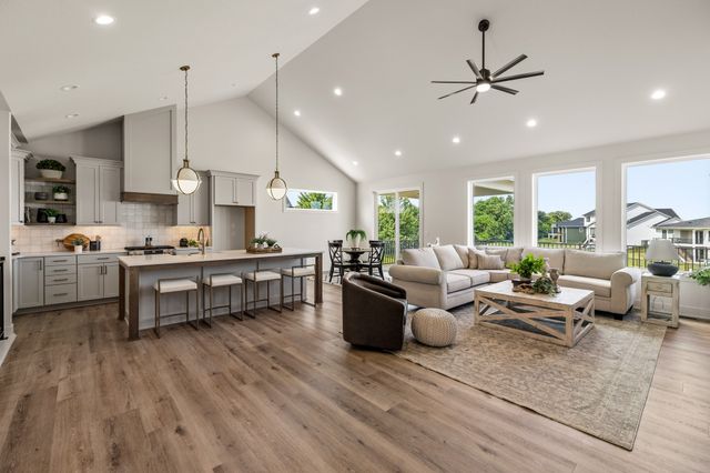 1410 NW Alderleaf Drive, Waukee, IA 50263