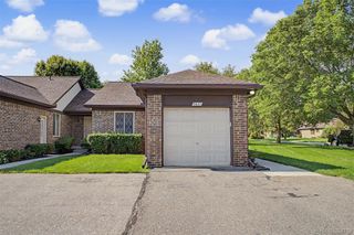 3627 Heritage Parkway, Dearborn, MI 48124