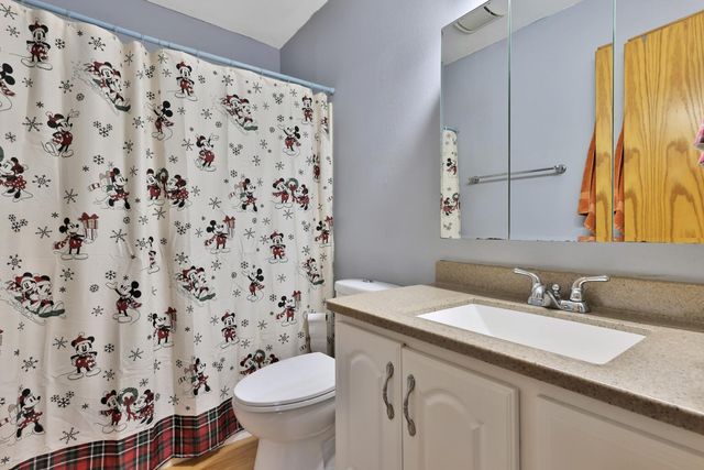 30125 Ridgewood Avenue, Shafer, MN 55074