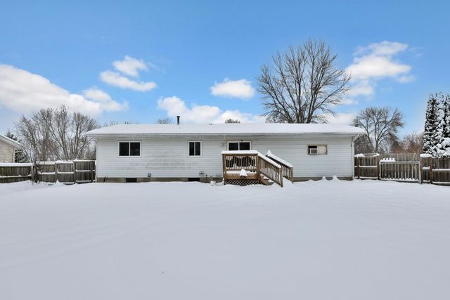 30125 Ridgewood Avenue, Shafer, MN 55074