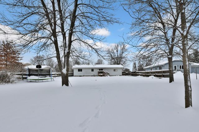 30125 Ridgewood Avenue, Shafer, MN 55074