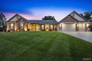 71 Grace Rose Court, Eureka, MO 63025
