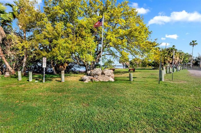 124 CRYSTAL BEACH AVENUE, Crystal Beach, FL 34681