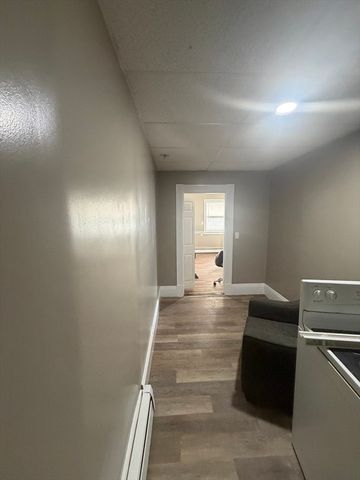 531 Ash St 1, Brockton, MA 02301