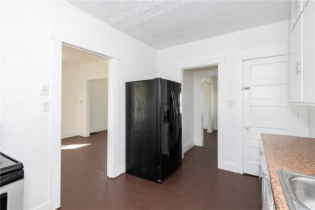 124 S PHILADELPHIA Street, Dayton, OH 45403