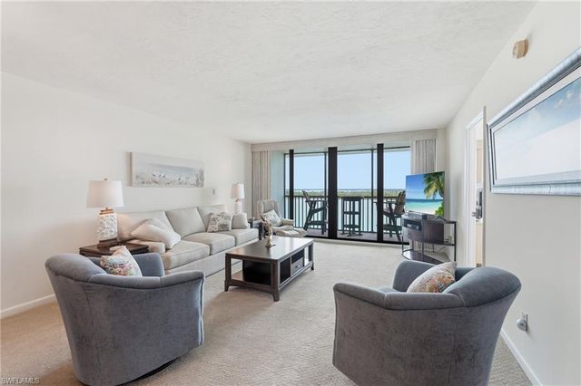 4223 Bay Beach LN 4F, Fort Myers Beach, FL 33931