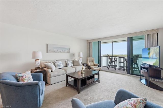 4223 Bay Beach LN 4F, Fort Myers Beach, FL 33931