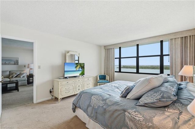 4223 Bay Beach LN 4F, Fort Myers Beach, FL 33931