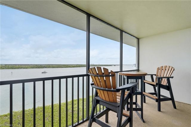 4223 Bay Beach LN 4F, Fort Myers Beach, FL 33931