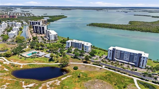 4223 Bay Beach LN 4F, Fort Myers Beach, FL 33931