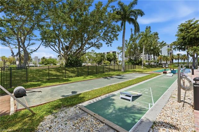 4223 Bay Beach LN 4F, Fort Myers Beach, FL 33931