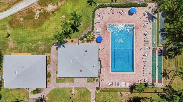 4223 Bay Beach LN 4F, Fort Myers Beach, FL 33931