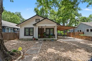 2506 E Cesar Chavez ST, Austin, TX 78702