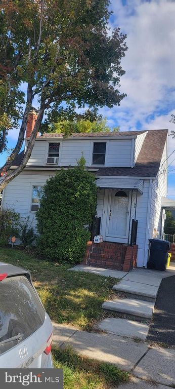 68 MYRTLE, Lawrence Township, NJ 08648