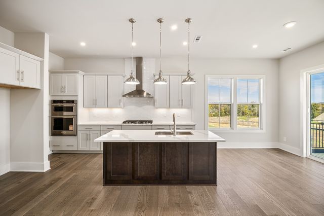 1956 Harmony Rd, Spring Hill, TN 37174