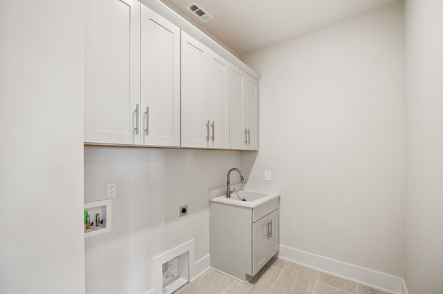 1956 Harmony Rd, Spring Hill, TN 37174