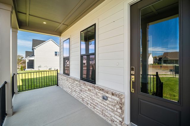 1956 Harmony Rd, Spring Hill, TN 37174