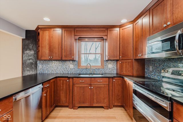 3711 Tara Court, Carmel, IN 46074