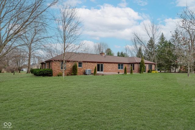 3711 Tara Court, Carmel, IN 46074