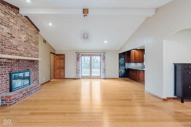 3711 Tara Court, Carmel, IN 46074