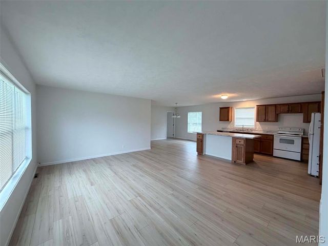 222 Judith Lane, Cahokia, IL 62206