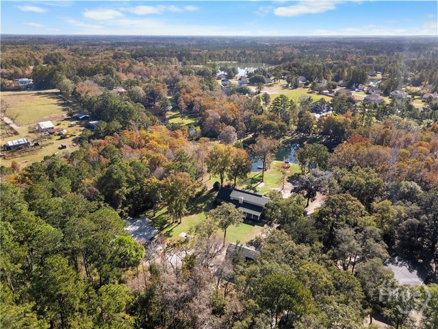 472 S Laurel Circle, Eden, GA 31307