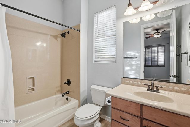 2004 E CANYON Place, Chandler, AZ 85249