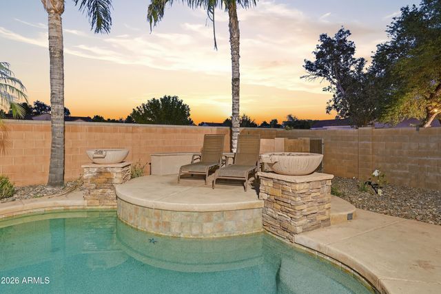 2004 E CANYON Place, Chandler, AZ 85249