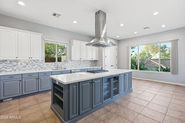 2004 E CANYON Place, Chandler, AZ 85249