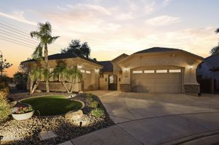 2004 E CANYON Place, Chandler, AZ 85249