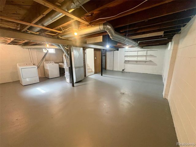 7574 Timken Avenue, Warren, MI 48091