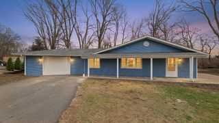 1624 Chicago Street, Dixon, IL 61021