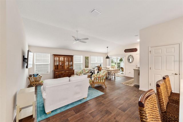 972 GREG TERRACE, The Villages, FL 32163