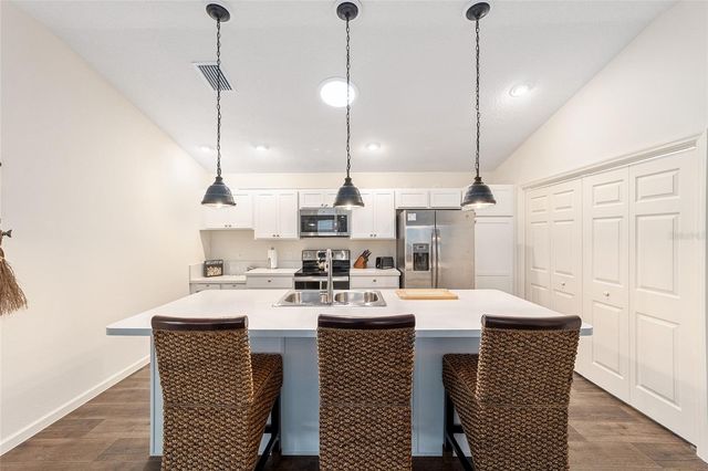 972 GREG TERRACE, The Villages, FL 32163