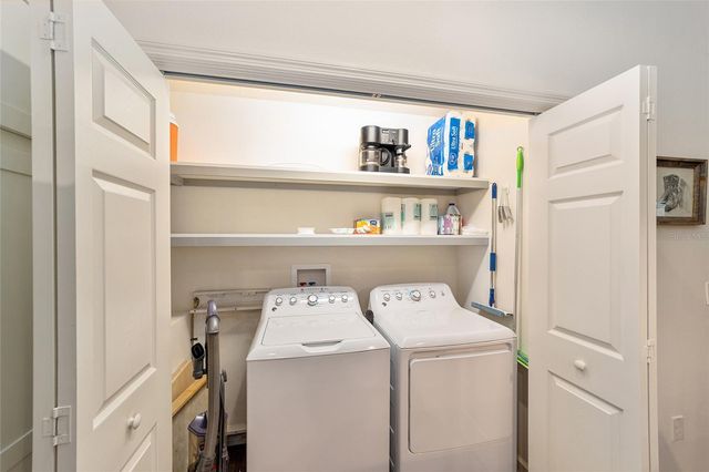 972 GREG TERRACE, The Villages, FL 32163