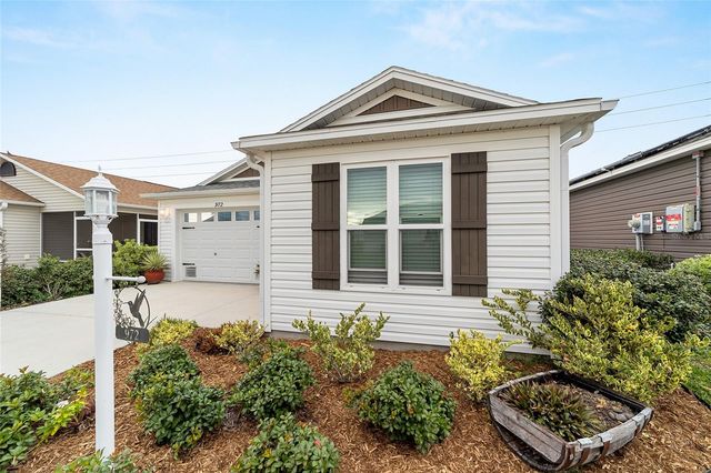 972 GREG TERRACE, The Villages, FL 32163