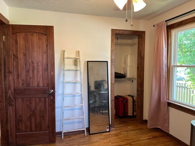 428 North Olive Street, Marshfield, MO 65706