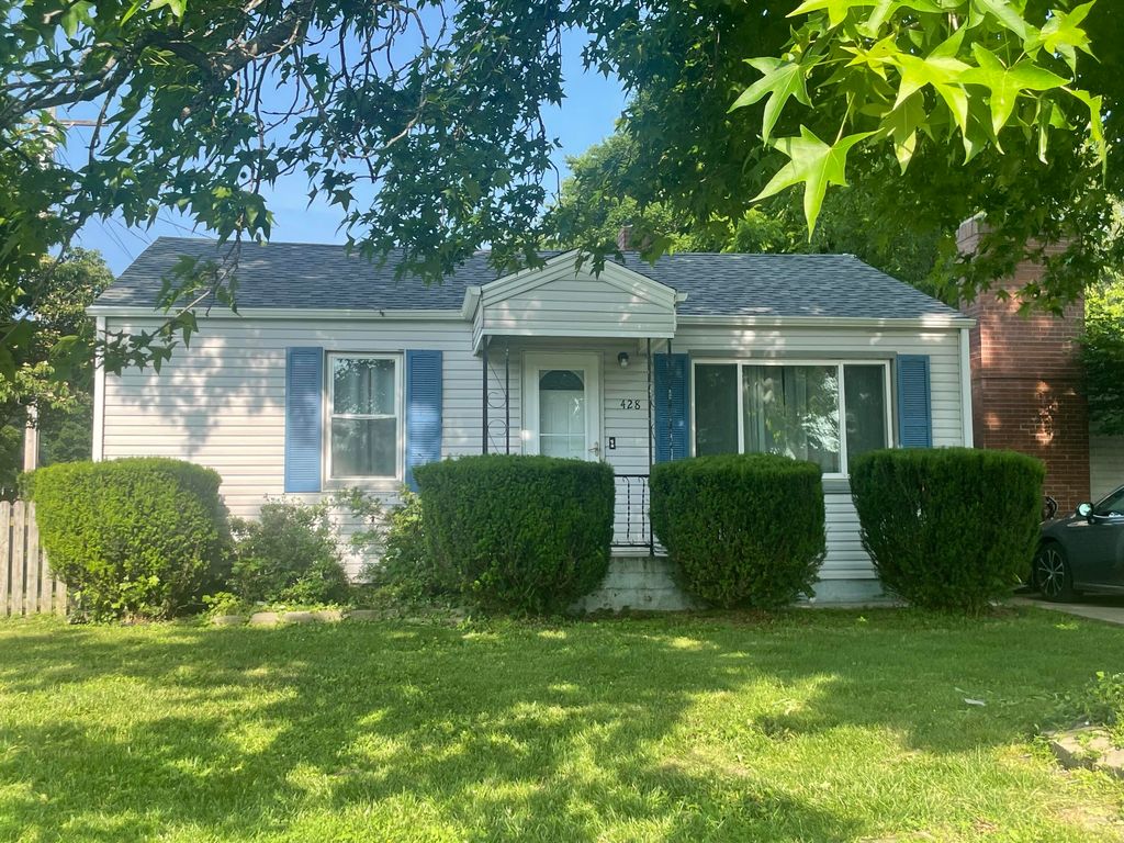 428 North Olive Street, Marshfield, MO 65706