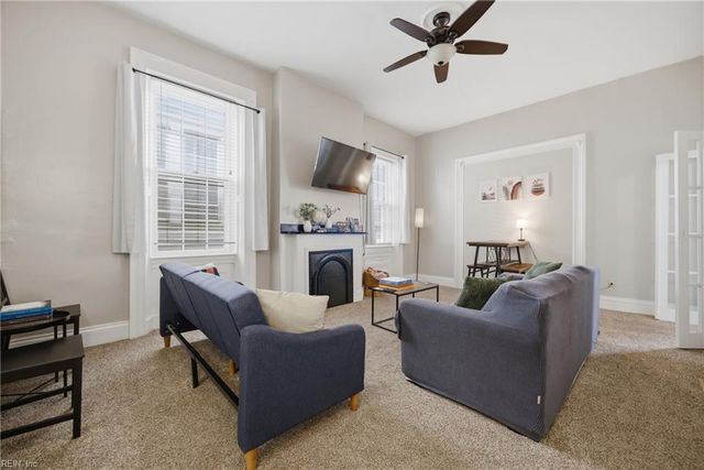 367 Middle ST, Portsmouth, VA 23704