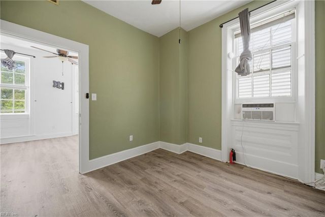 367 Middle ST, Portsmouth, VA 23704